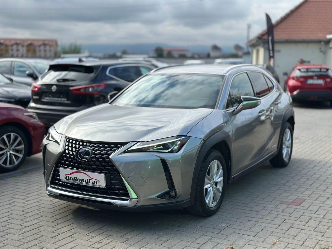 Lexus UX 250H Camera Lane assist Distronic Finantare Leasing/Credit